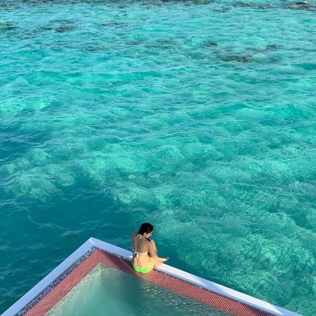 Sara Ali Khan Flaunts Her Perfect Figure In Bikini While Holidaying In Maldives News Nation