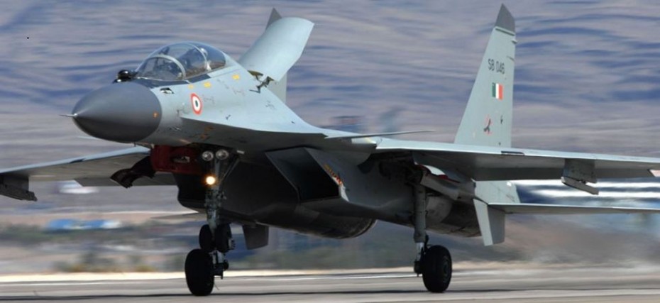 Pakistan's F-16 vs India's Sukhoi Su-30MKI - a look at air prowess of ...