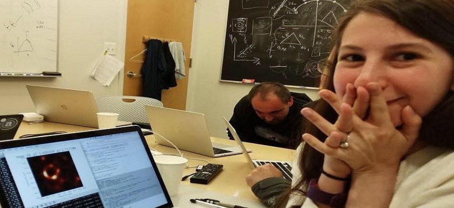 Katie Bouman Meet The Woman Who Gave Us First Ever Image Of Black Hole News Nation English